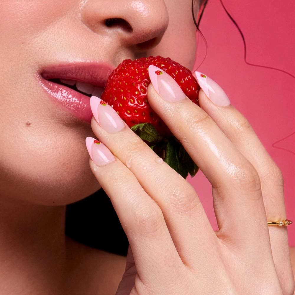 Glamnetic Strawberry Bits Press-on Nails