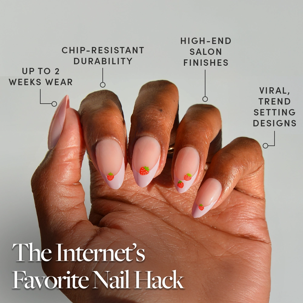 Glamnetic Strawberry Bits Press-on Nails